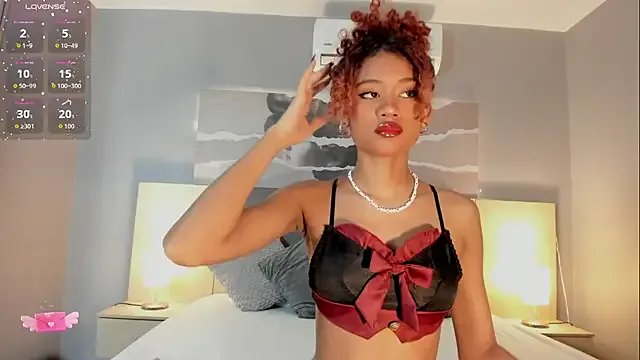 Freechat Aprillbrunette on StripChat