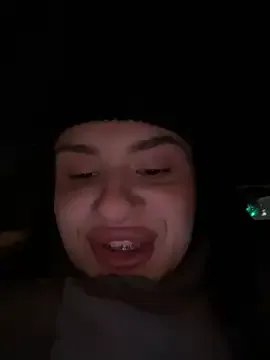 Freechat MiraReach on StripChat